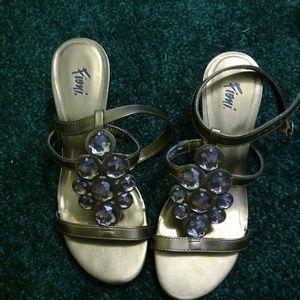 Sandal